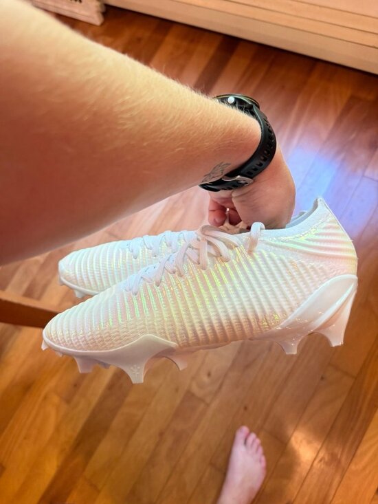 Under Armour Blur Pro triple white football cleats size 8.5 3028220 100 main image 2